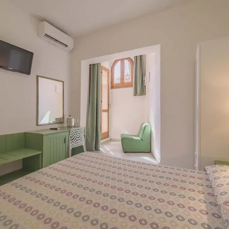Hotel Galli - Wellness & Spa Fetovaia Room photo