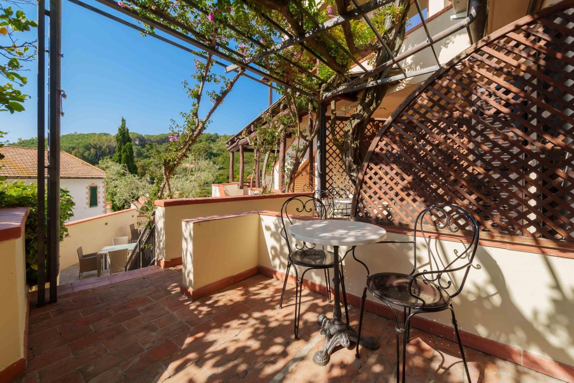Galli - Wellness & 3* Fetovaia