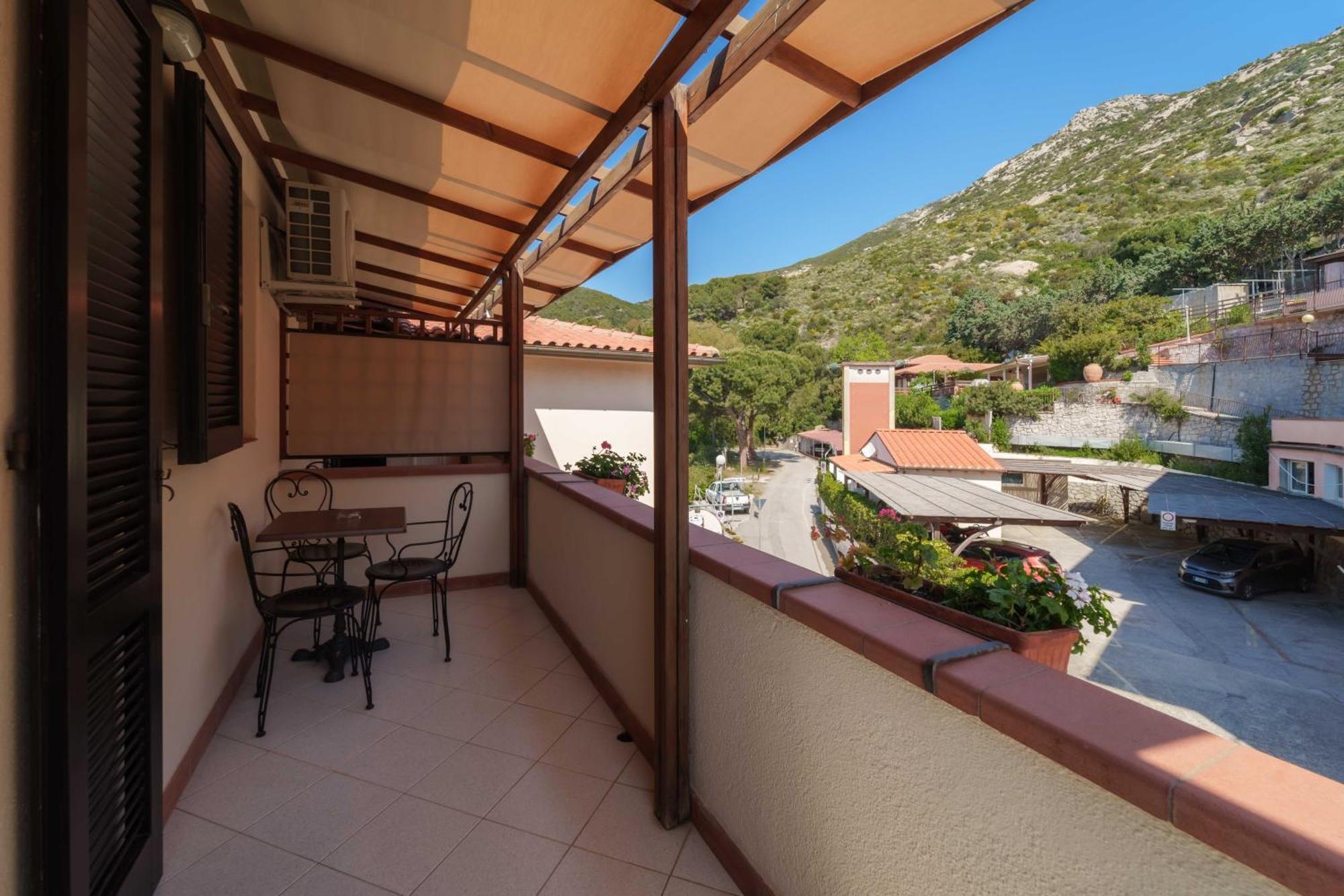 Galli - Wellness & 3* Fetovaia